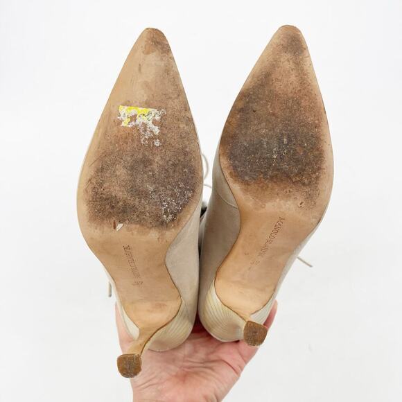 Manolo Blahnik Beige Suede Rabbit Fur Trim Lace Up Pointed Toe Bootie IT 37 - Picture 10 of 16